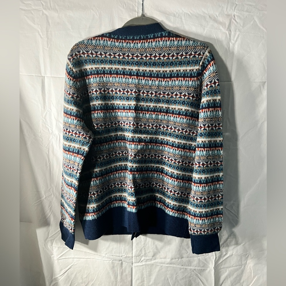 Lovely fair isle cardigan in wool by Brooks Brothers